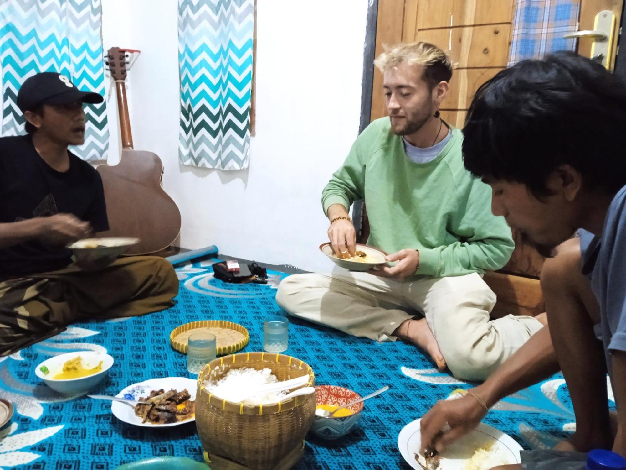 Citra Homestay Tetebatu Esterno foto